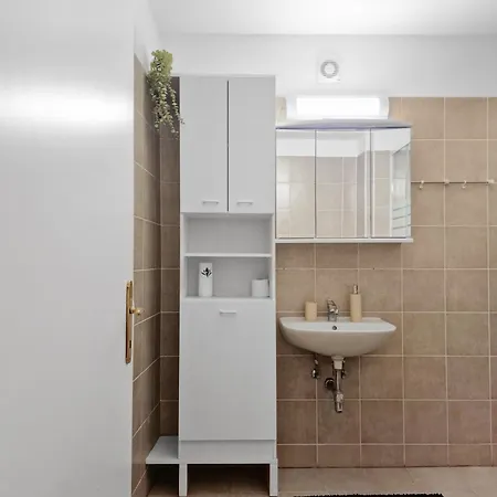 Sparkasse Platz 8 Apartment Stockerau