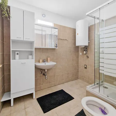 Apartment Sparkasse Platz 8