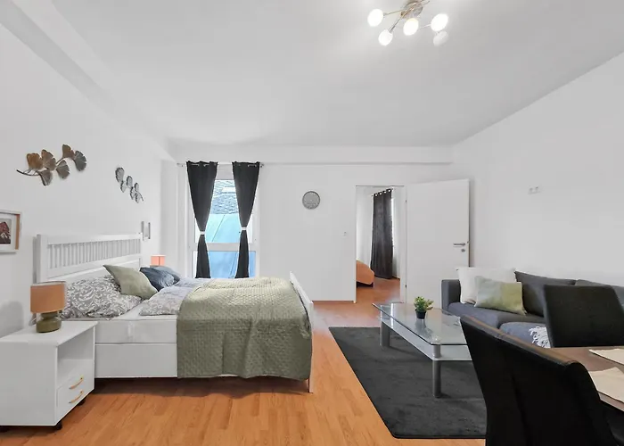 公寓 Sparkasse Platz 8