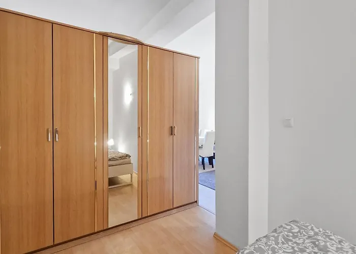 Sparkasse Platz 8 公寓 施托克劳