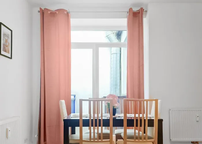 Sparkasse Platz 8 施托克劳