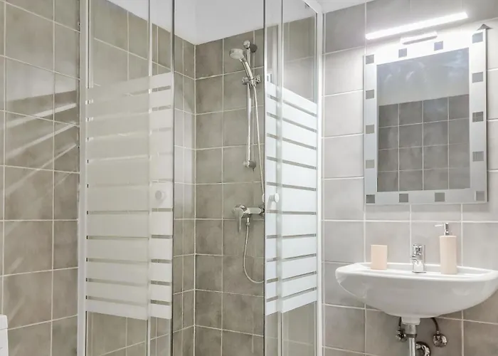 Sparkasse Platz 8 施托克劳